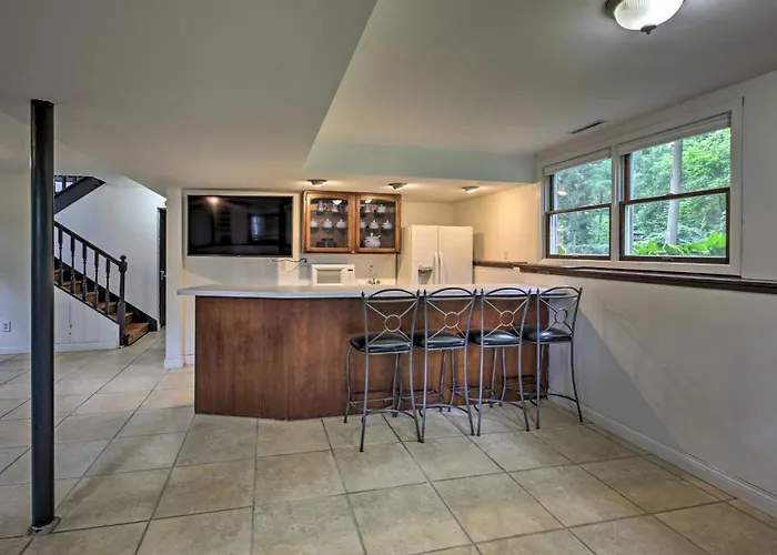 Lake Nagawicka Home - 2 Blocks To Boat Launch