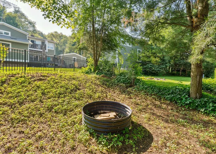 Delavan Retreat W/ Patio On Turtle Lake!
